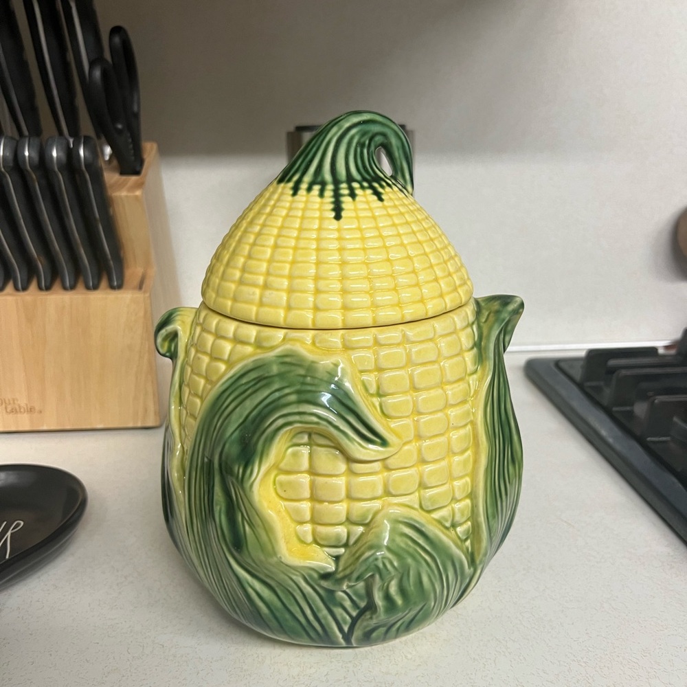 Vintage Corn Canister. Stanfordware 512.